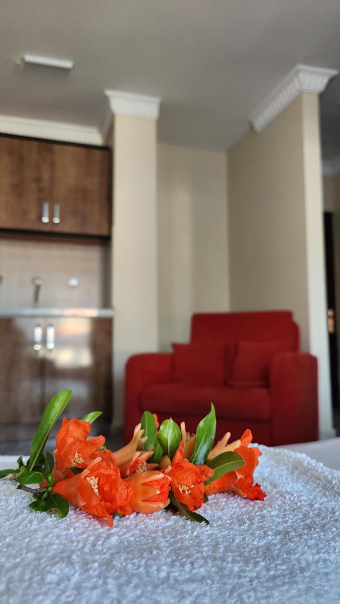 Irem Apart Hotel Marmaris Esterno foto