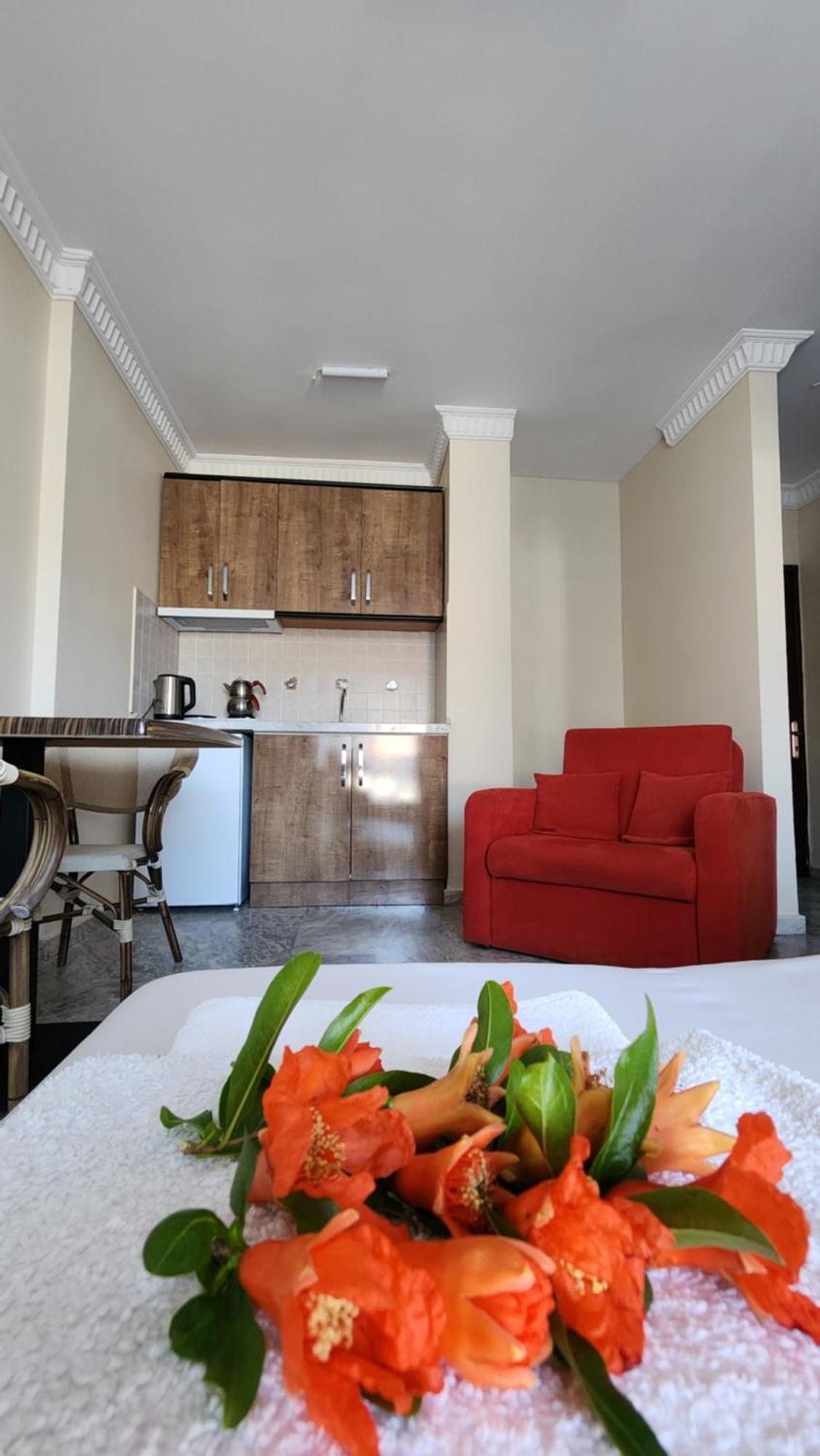 Irem Apart Hotel Marmaris Esterno foto